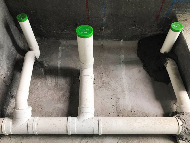 香山美墅装修设计—现场施工地下水管精湛工艺
