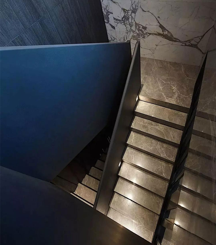 楼梯